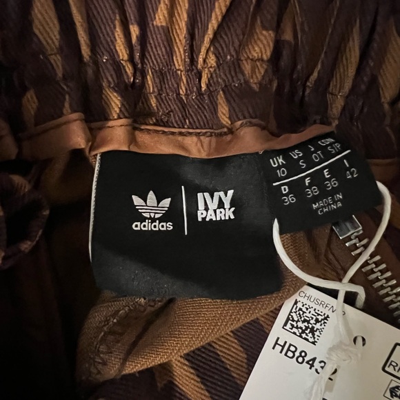 Adidas IVY PARK Brown Patterned Cargo Pants - Picture 9 of 12